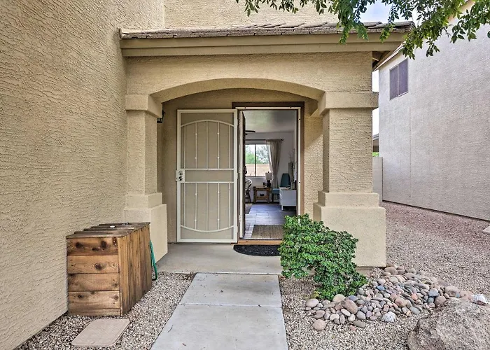 Updated Maricopa Retreat < 2 Miles To Golf!